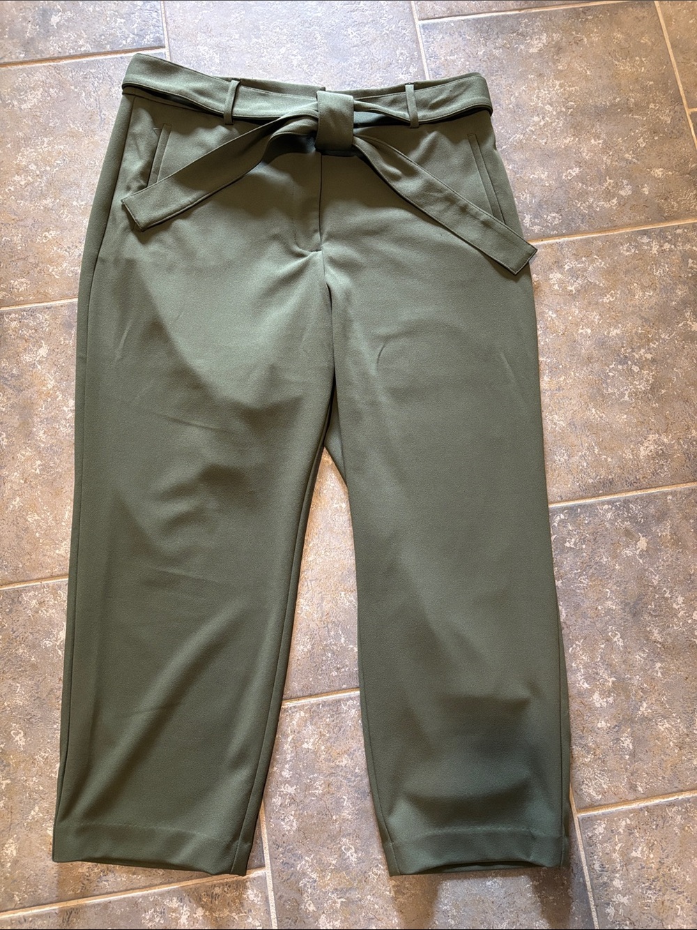Ricki's Olive Tie-Waist Crop Pants
